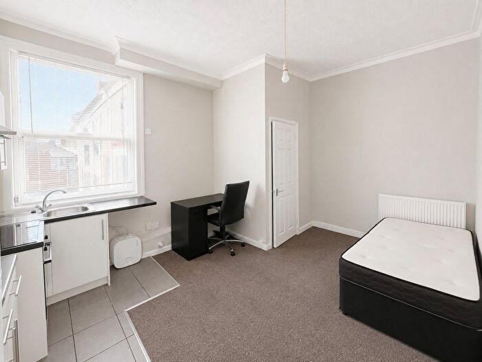 Studio To Rent In Northam Road, Northam, Southampton, SO14