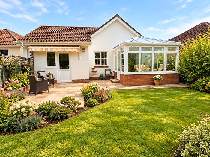 2 Bedroom Bungalow For Sale In Griggs Garden, Fremington, Barnstaple, EX31