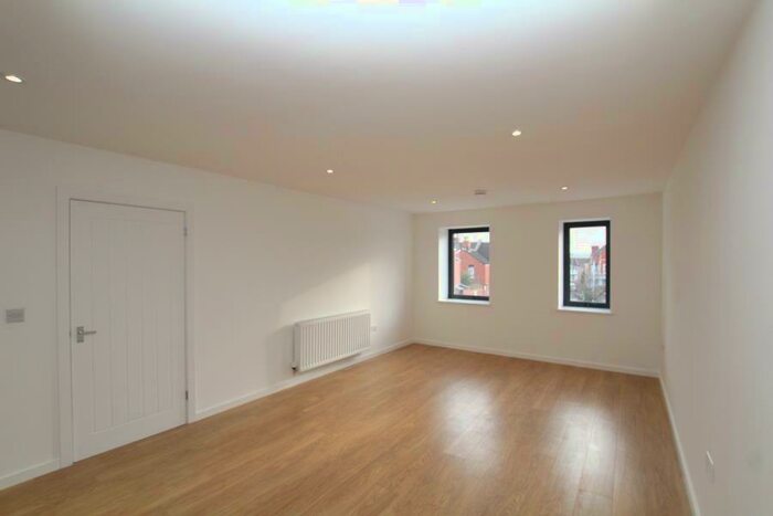 2 Bedroom Flat To Rent In Brigstowe Apartments - Shirehampton, BS11