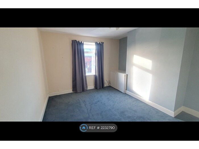 1 Bedroom Flat To Rent In Ratcliffe Gate, Mansfield, NG18