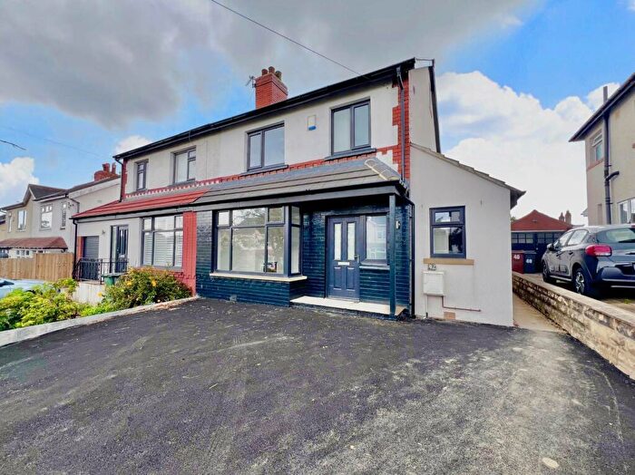 3 Bedroom Semi-Detached House To Rent In Victoria Drive, Horsforth, Leeds, West Yorkshire, LS18