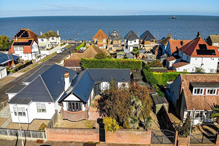 5 Bedroom Detached House For Sale In The Broadway, Herne Bay, CT6