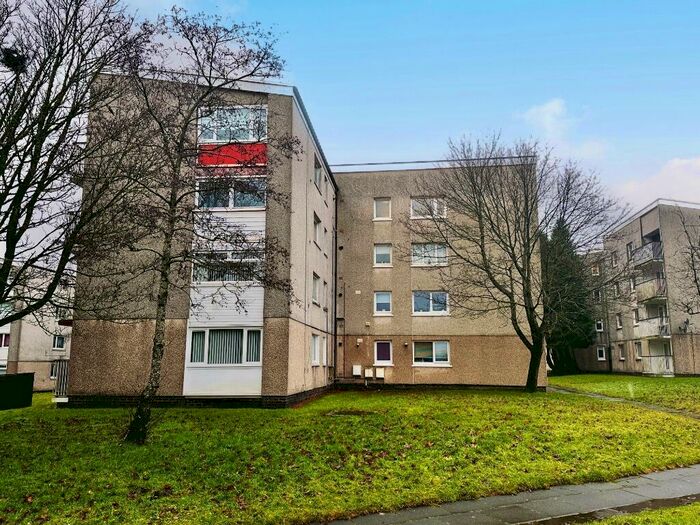2 Bedroom Flat To Rent In Glen Isla, St. Leonards, East Kilbride, G74