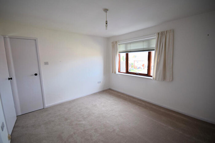 2 Bedroom Flat To Rent In Barras Close, Dalston, CA5