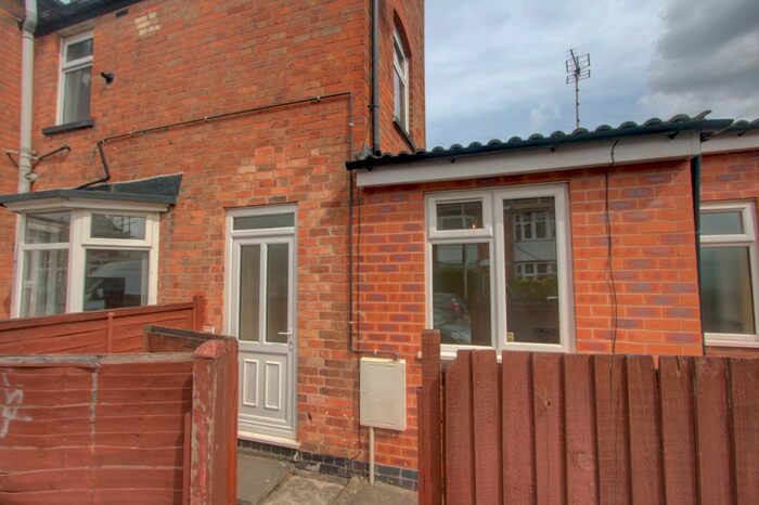 Studio To Rent In Landseer Road, Clarendon Park, Leicester, LE2