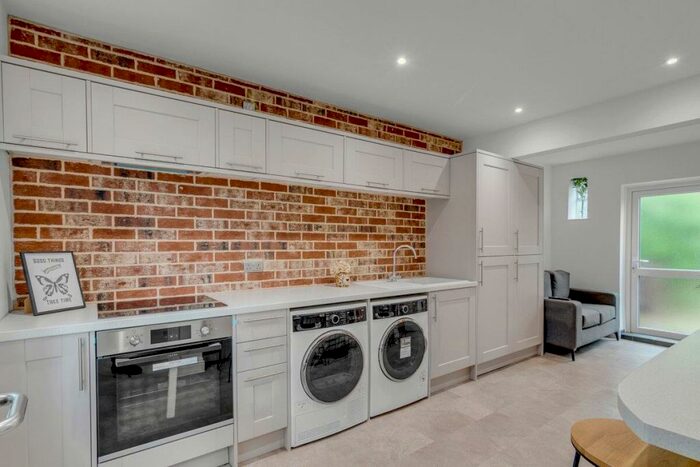 5 Bedroom House To Rent In Wilberforce Road, Norwich, NR5