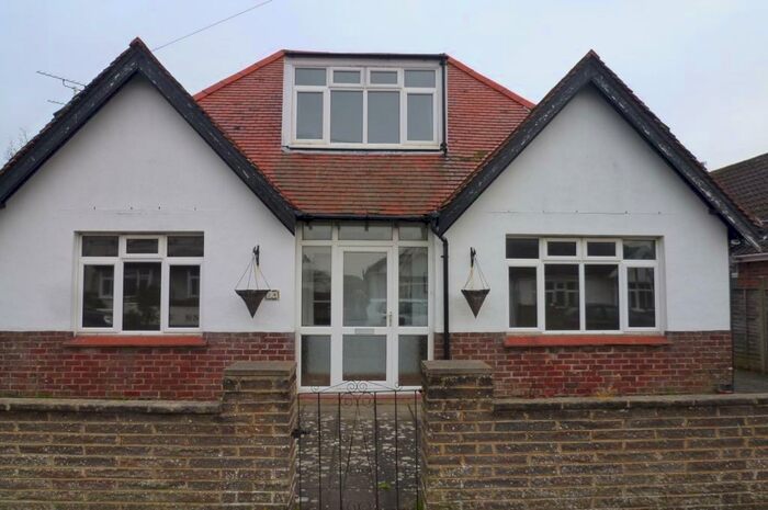 2 Bedroom Property To Rent In Mayfield Road, Bognor Regis, PO21