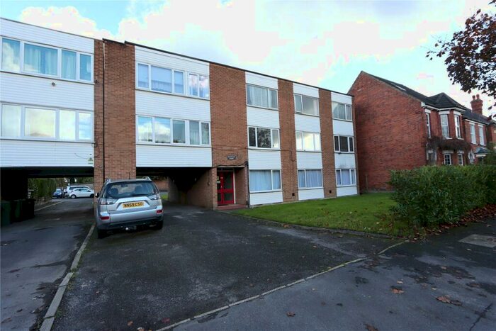1 Bedroom Apartment To Rent In Osborne Road, Farnborough, Hampshire, GU14