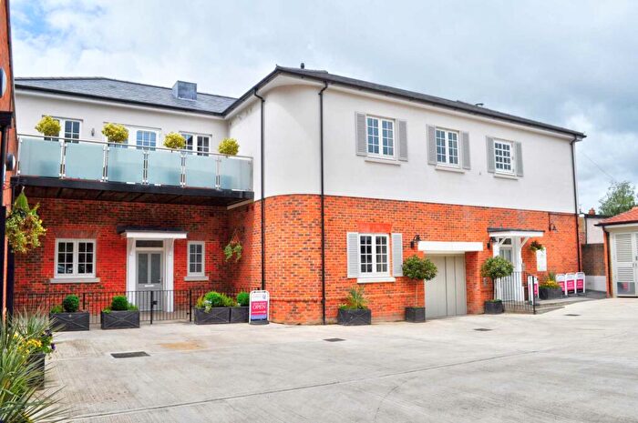 2 Bedroom Apartment To Rent In Dean Street, Marlow, SL7