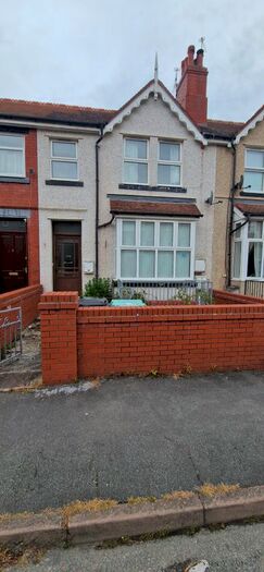 3 Bedroom Terraced House To Rent In Dundonald Road, Colwyn Bay, LL29