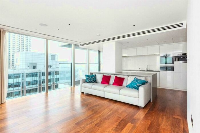 3 Bedroom Apartment To Rent In Moor Lane, London, EC2Y