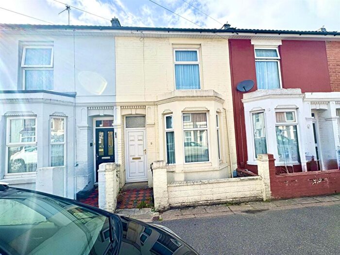 2 Bedroom Terraced House For Sale In Frogmore Road, Southsea, PO4