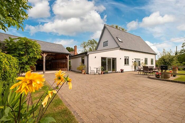 2 Bedroom Barn Conversion For Sale In Finningham, IP14