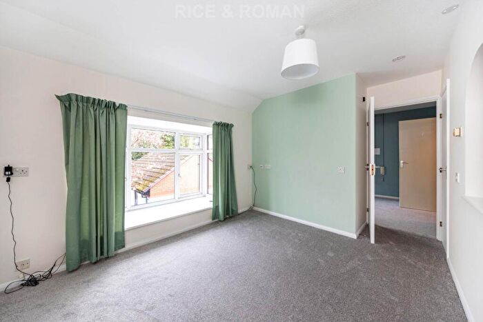 1 Bedroom Retirement Property For Sale In Prospect Place, Epsom, KT17