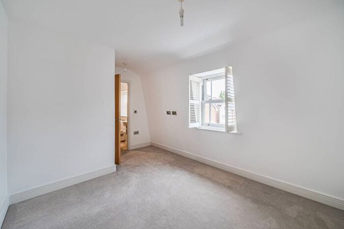 4 Bedroom Property To Rent In Benkart Mews, Roehampton, London, SW15
