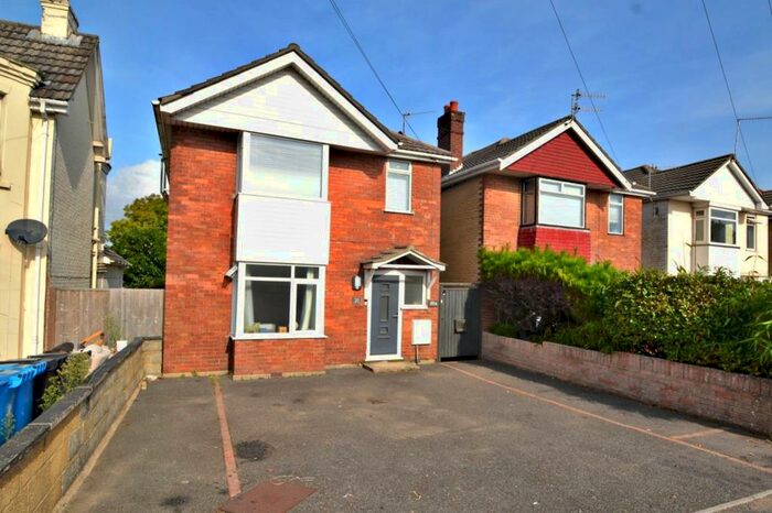 1 Bedroom Flat To Rent In Lower Parkstone, BH14