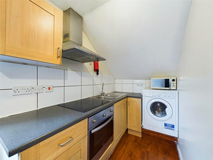 2 Bedroom Apartment To Rent In East Road, Longsight, ManchesterFlat, E, M12