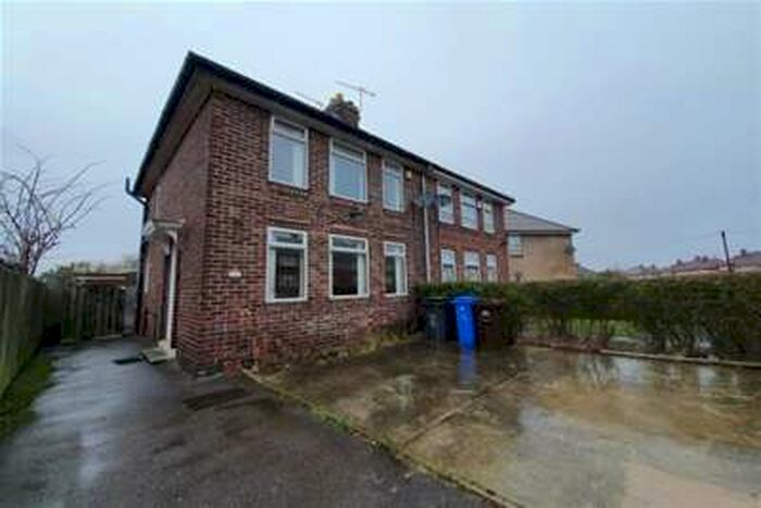 3 Bedroom House To Rent In Kyle Crescent, Southey Green, Sheffield, S5