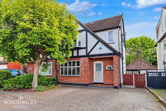 4 Bedroom Semi-Detached House For Sale In Brooklyn Avenue, Loughton, IG10