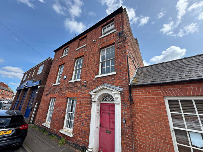 4 Bedroom Block Of Apartments For Sale In Double Street, Spalding, Lincolnshire, PE11