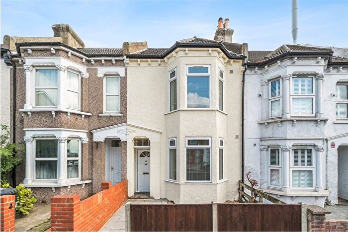 3 Bedroom Terraced House For Sale In Whitehorse Lane, South Norwood, SE25