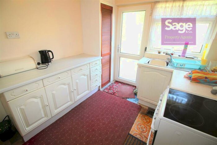 3 Bedroom Terraced House For Sale In Shakespeare Road, St. Dials, Cwmbran, NP44