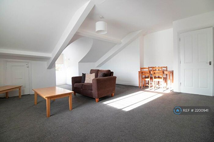 3 Bedroom Flat To Rent In The Oaks, Sunderland, SR2