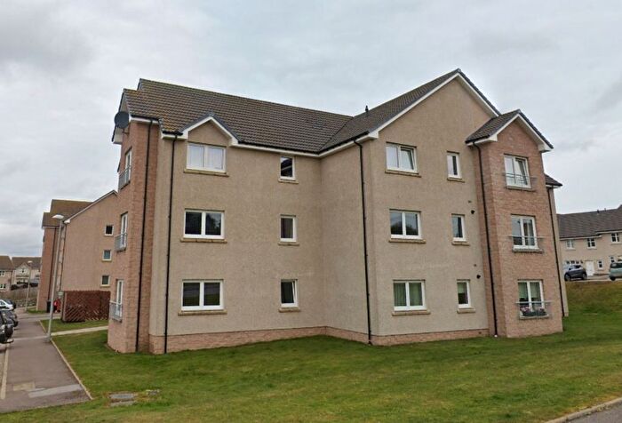 2 Bedroom Flat For Sale In Broadshade Drive, Westhill, AB32