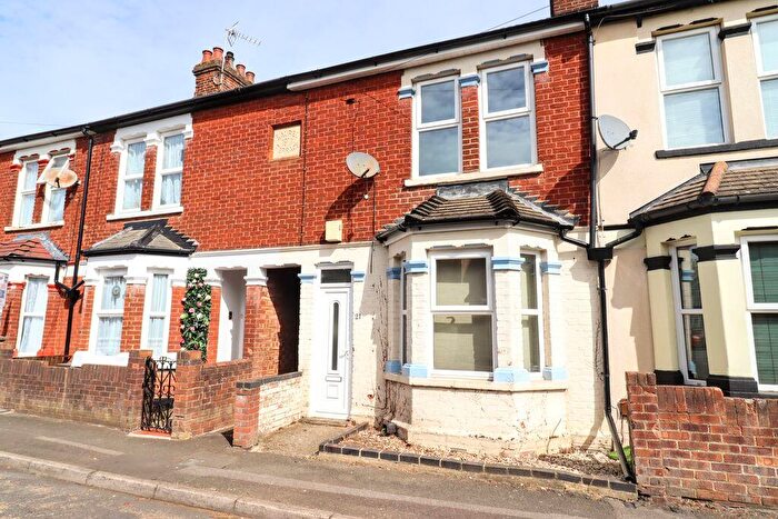 3 Bedroom Terraced House For Sale In George Street, Bletchley, Milton Keynes, MK2