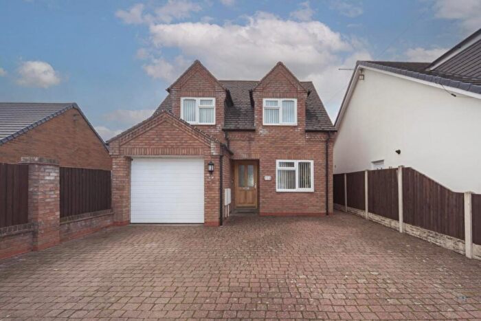 5 Bedroom Detached House For Sale In Church Road, Stretton, Burton Upon Trent, DE13