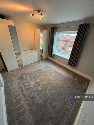 2 Bedroom Flat To Rent In Brigg Road, Barton-Upon-Humber, DN18