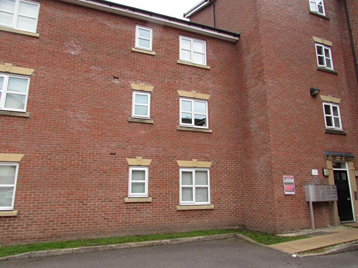 2 Bedroom Flat To Rent In Apartment Lawnhurst Avenue, Manchester, M23