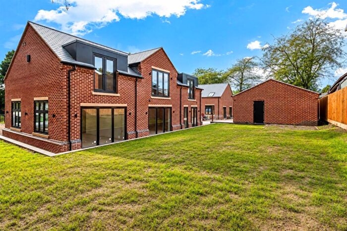 4 Bedroom Detached House For Sale In Mount View, Cambridge Road, Cosby., LE9