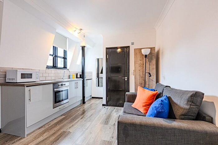 1 Bedroom Flat To Rent In Tyburnia, W2