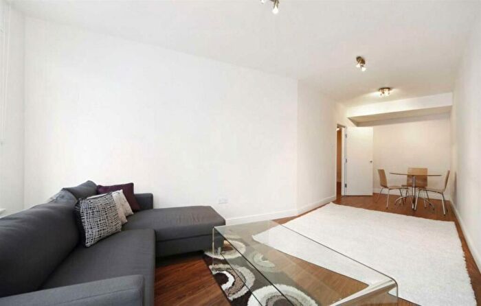2 Bedroom Flat To Rent In Euston Road, London, NW1