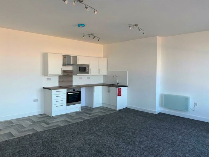 1 Bedroom Flat To Rent In Marine Road West, Morecambe, LA4