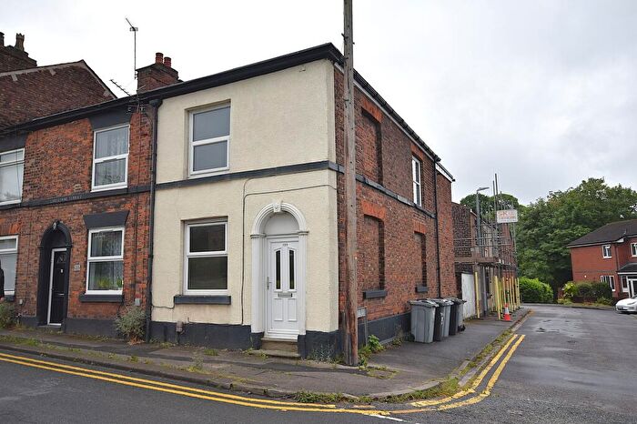 2 Bedroom Semi-Detached House For Sale In Hurdsfield Road, Macclesfield, SK10