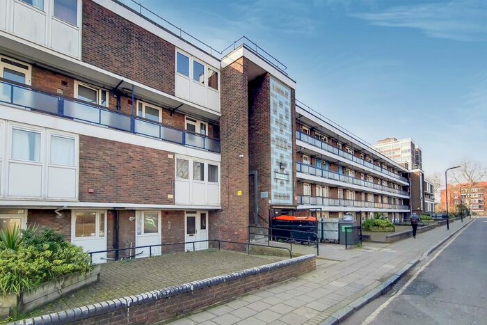 3 Bedroom Maisonette To Rent In Pownall Road, London, E8