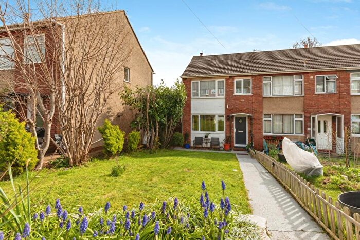 3 Bedroom End Of Terrace House For Sale In Parkside Gardens, Stapleton, Bristol, BS5