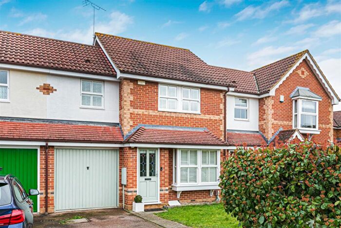 3 Bedroom Terraced House For Sale In Debden Close, Kingston Upon Thames, KT2