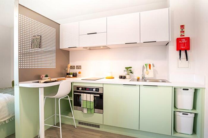 1 Bedroom Apartment To Rent In Providence Place- Large Studio Apartment, BN1