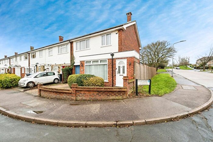 3 Bedroom Semi Detached House For Sale In Clayside, Chigwell, Essex, IG7