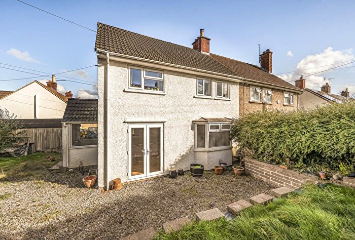 4 Bedroom Semi-Detached House For Sale In Rogers Close, Clutton, Bristol, Somerset, BS39