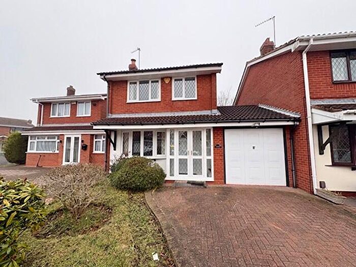 3 Bedroom House To Rent In Newey Road, Birmingham, B28