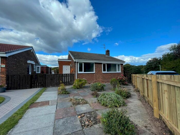 Houses for sale & to rent in NE10 8AD, Wardley Drive, Wardley And Leam