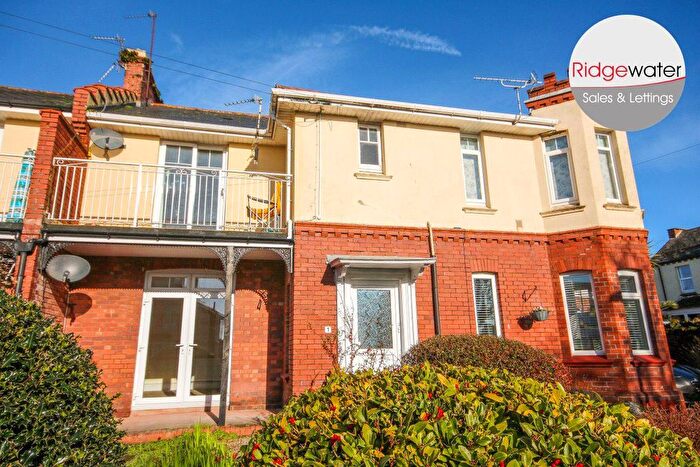 2 Bedroom Property To Rent In Headland Grove, Preston, Paignton, TQ3
