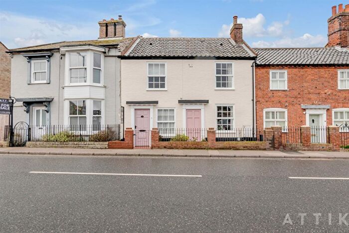 3 Bedroom Terraced House For Sale In St. Johns Road, Bungay, NR35