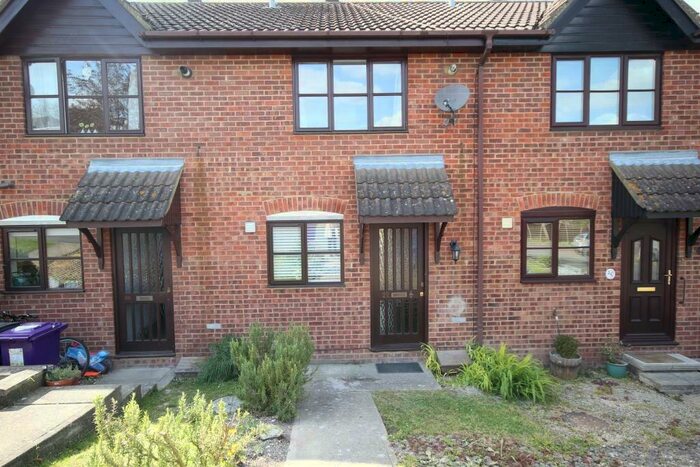 2 Bedroom Terraced House To Rent In Turpins Ride, Royston, SG8