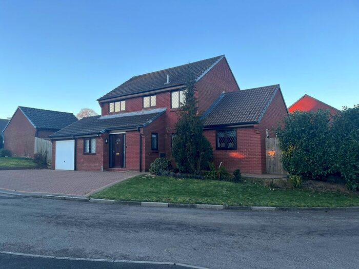 4 Bedroom Property To Rent In Rectory Place, Weyhill, Andover, SP11