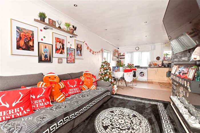 2 Bedroom Terraced House For Sale In East Park, Crawley, West Sussex, RH10